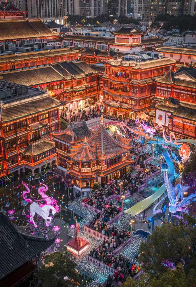 เซี่ยงไฮ้โชว์ศักยภาพตรุษจีน ดึงดูดนักท่องเที่ยวทะลุ 21 ล้านคน เงินสะพัดมหาศาล